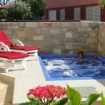 Ester Apartment Umag