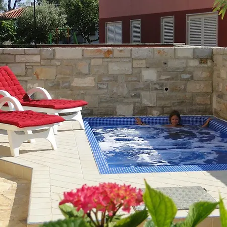 Ester Apartmán Umag