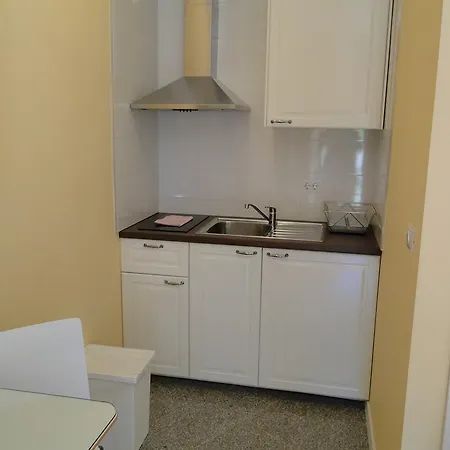 Ester Apartman *